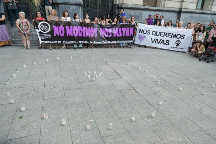 Zaragoza clama contra la violencia machista.