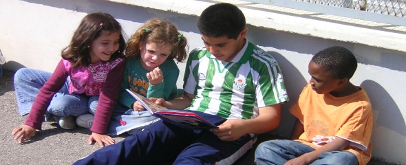 Por una escuela publica. Artículo de Flor Miguel Gamarra, presidenta de FAPAR.