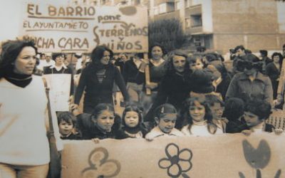 Hacia la Huelga feminista del 8 de Marzo: CHARLAS en Asociaciones Vecinales: Parque Bruil, La Jota, La Paz…