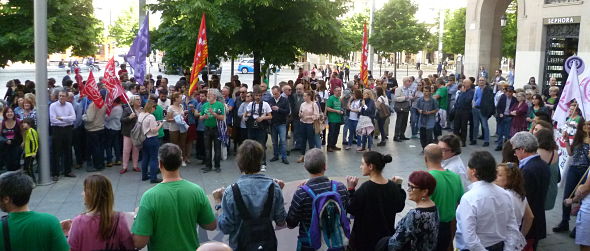 Concentración por la Escuela Pública  contra la LOMCE Manifiesto