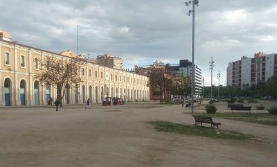 ARRABAL–BARRIO JESÚS Campañas de firmas de las AAVV. contra el Rastro en la Estación del Norte