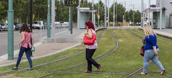 2.000 días esperando la reforma de la parada del tranvía de La Chimenea