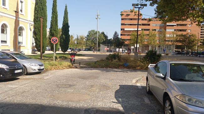 La AV. Barrio Jesús reclama la apertura de la calle Perdiguera