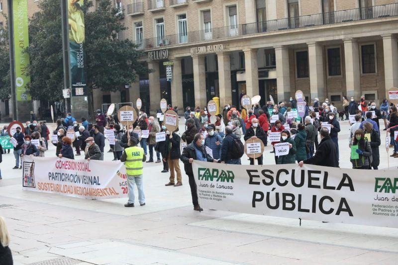 Presupuestos Municipales. Los Recortes Cancelan la Cincomarzada. EL PERIÓDICO