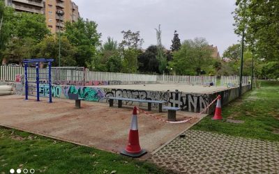 La Madalena y Tenerías defienden el campo de futbito del Parque Bruil