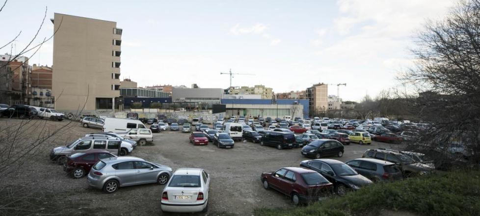 La AV San José inicia recogida de firmas por las viviendas públicas en la antigua Alumalsa