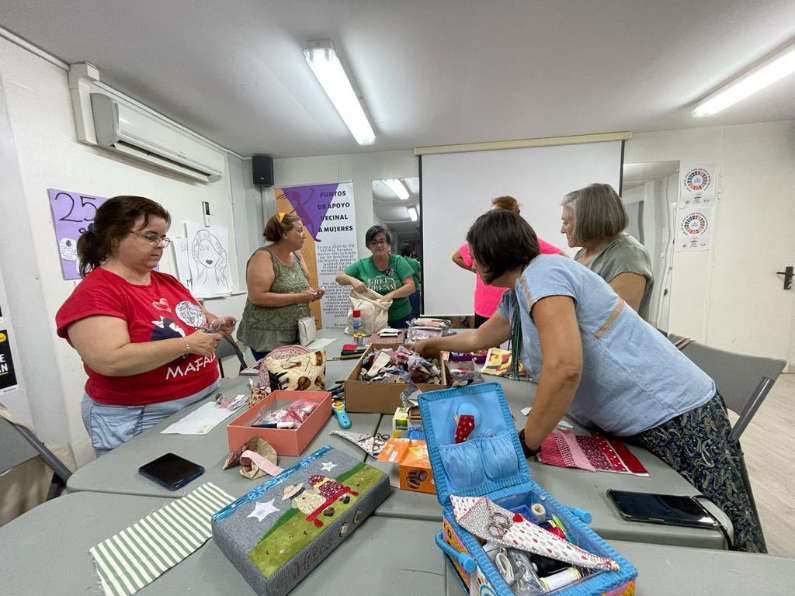 Taller decoracion navideña Parque Goya