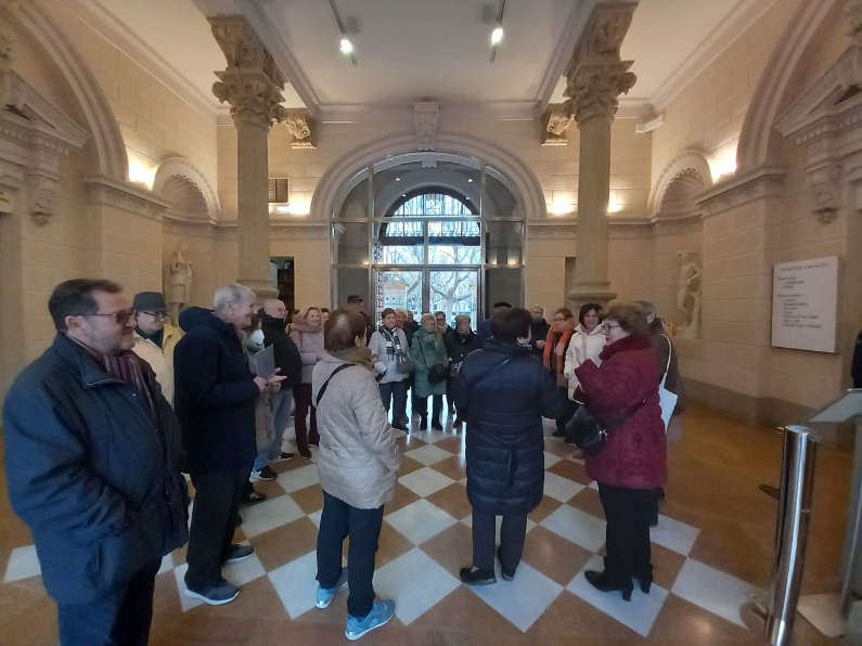 Visita de la Comisiñón de Personas Mayores al Museo Provincial